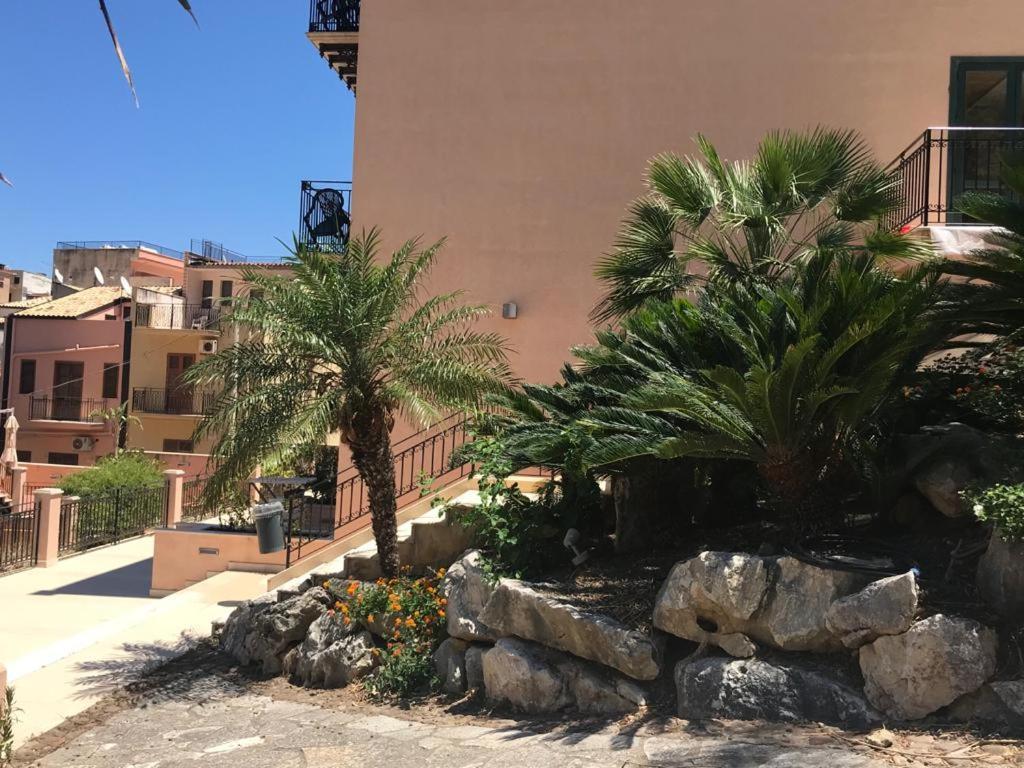 Castellammare Smart * Castellammare del Golfo